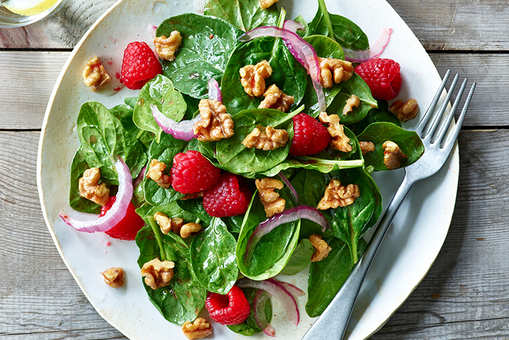 Walnut Raspberry Salad