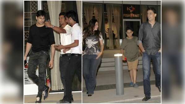 Pics: Sidharth Malhotra snapped post dinner with family