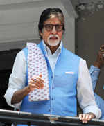 Amitabh Bachchan unwell, doctors rushed from Mumbai to Jodhpur