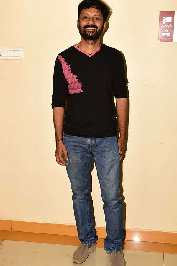 Hari Narayanan Photos