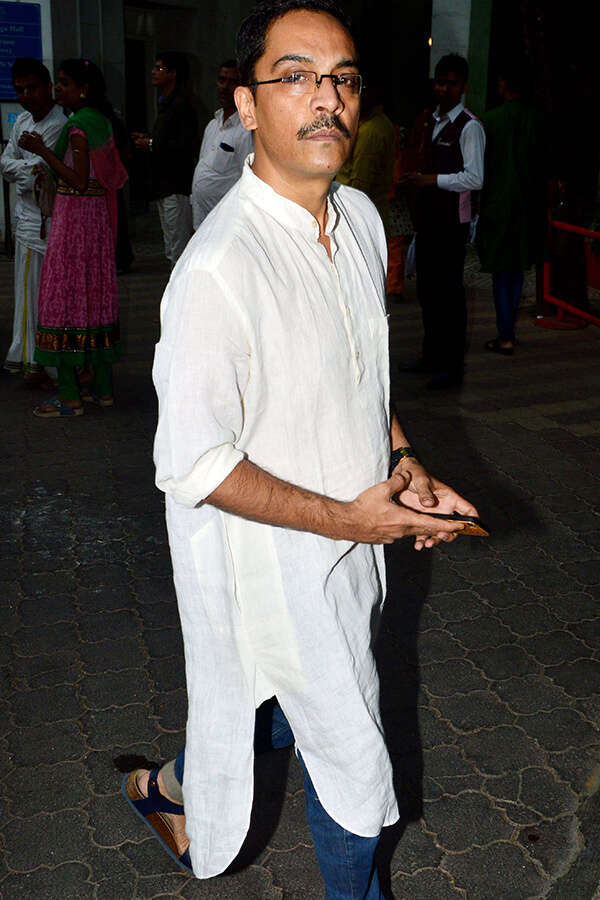 Vrajesh Hirjee Stills