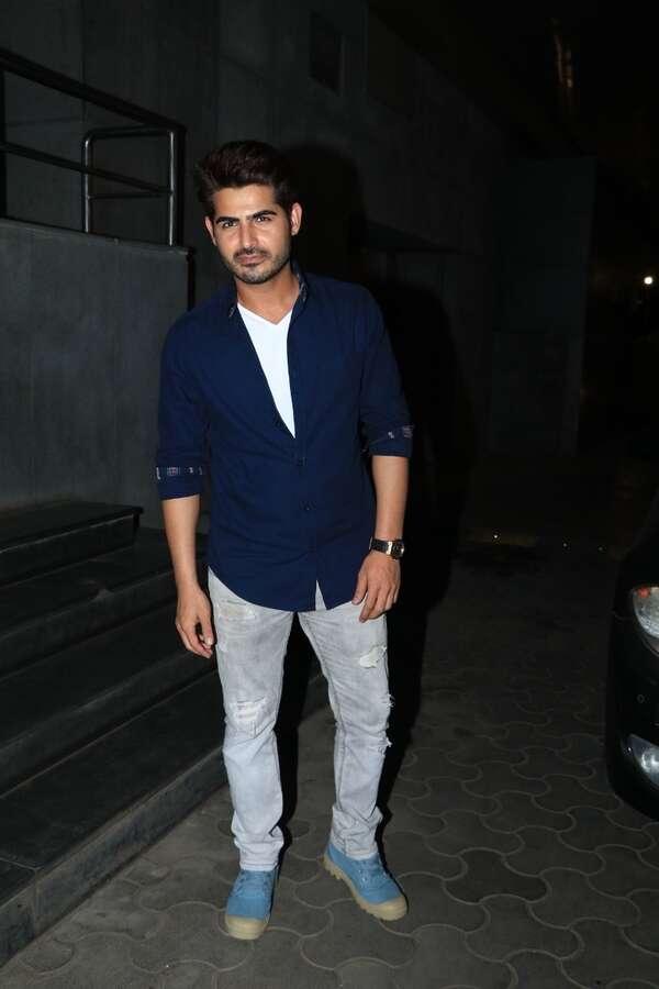 Omkar Kapoor Wallpapers