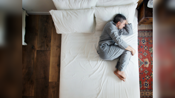 Guys who stay alone are believed to have casual flings