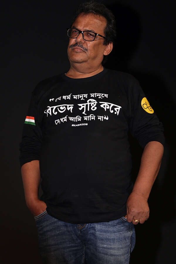 Aniket Chattopadhyay Photos