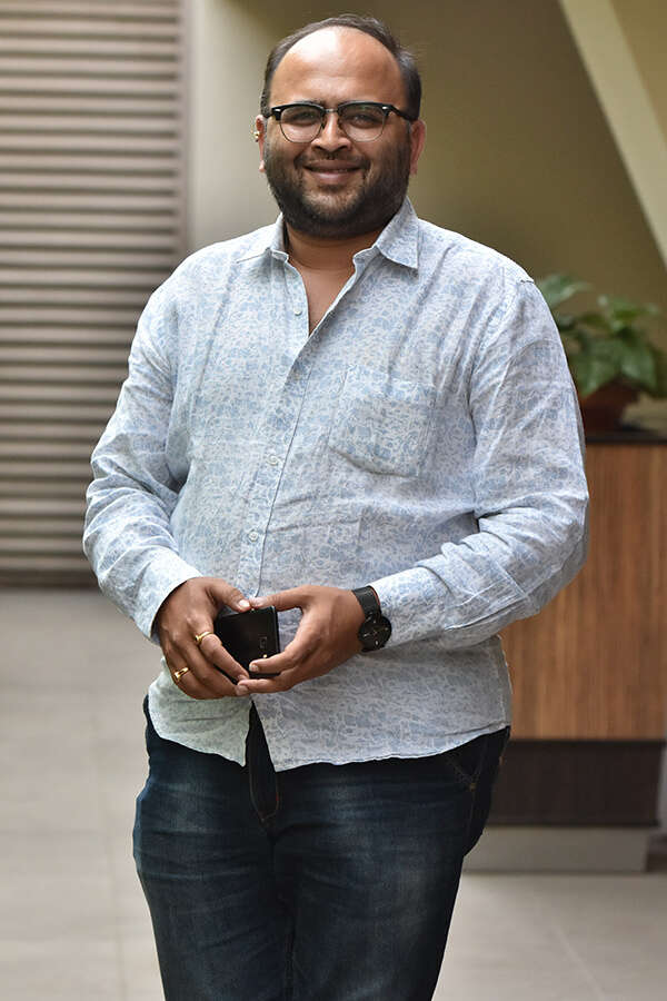 Sushrut Bhagwat Images
