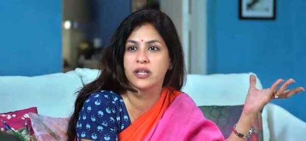 Iravati Harshe Wallpapers