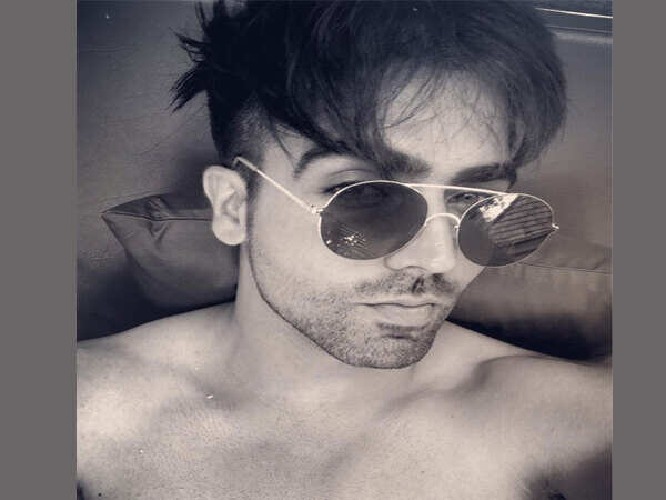Hardy Sandhu Pictures