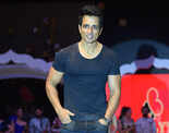 Sonu Sood turns showstopper