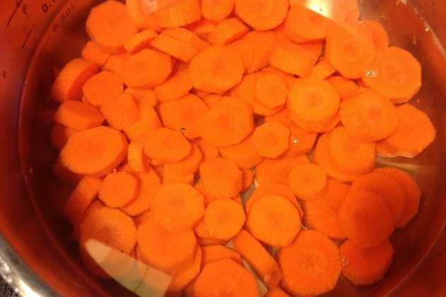 boil the carrot till soft