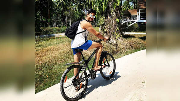 Photo: Sidharth Malhotra's "wild ride" on his "outdoor" vacay