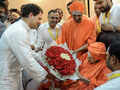 Rahul Gandhi visits Siddaganga Mutt