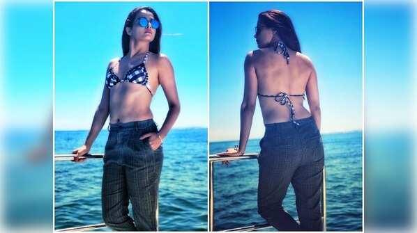 Surveen Chawla sizzles in this backless bikini top