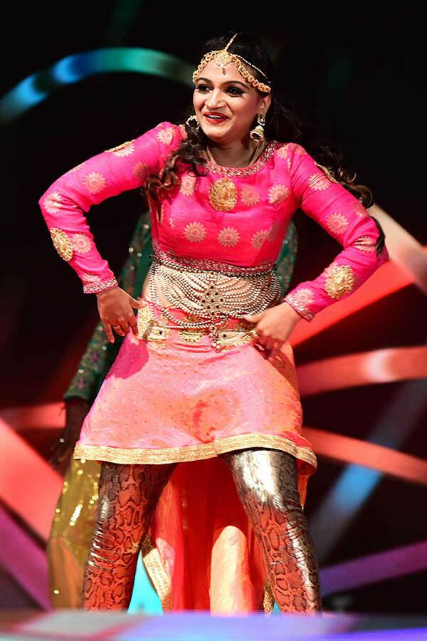 Krishna Praba Photos