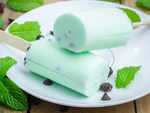 ​Chocolate Chip and Mint Popsicle