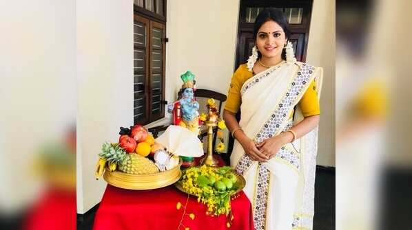 Gayathri Arun aka Deepthi IPS