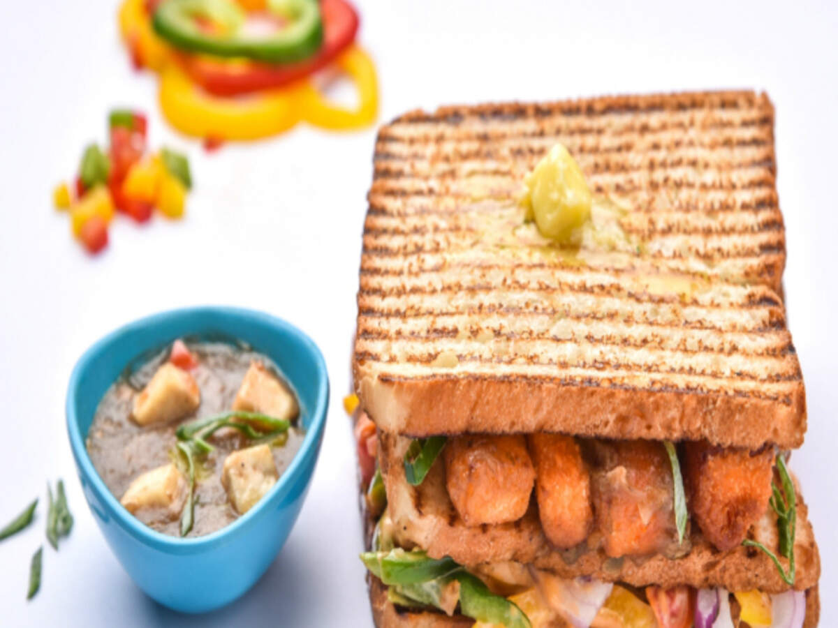 Paneer Chillli Sandwich Recipe