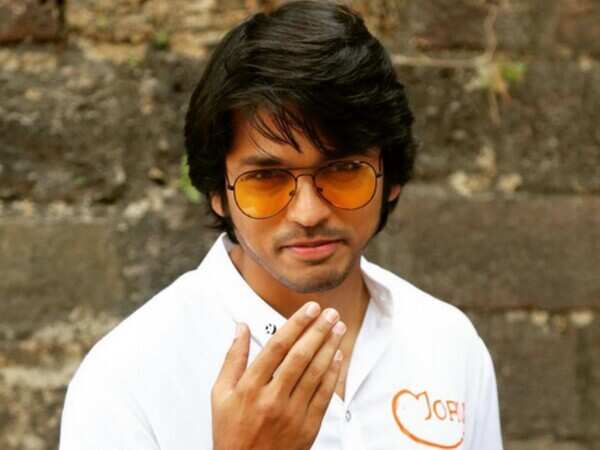 Lalit Prabhakar Pictures