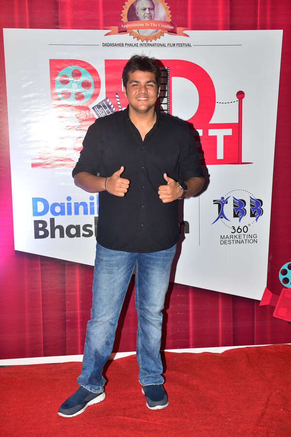 Ashish Chanchlani Wallpapers