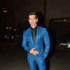 Article image for: Click here to see the latest images of <i class="tbold">Karan Singh Grover</i>