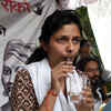 Article image for: Photos: DCW Chief <i class="tbold">swati maliwal</i> ends hunger strike