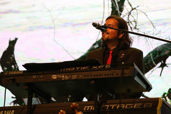 Ricky Kej Photos