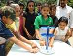 Children learn about Zero Shadow Day through exhibits in Bengaluru