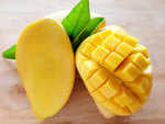 Medium-sized mango has 150 calories