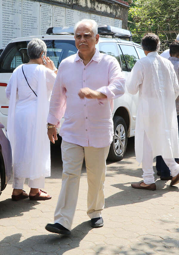 Ramesh Sippy Photos