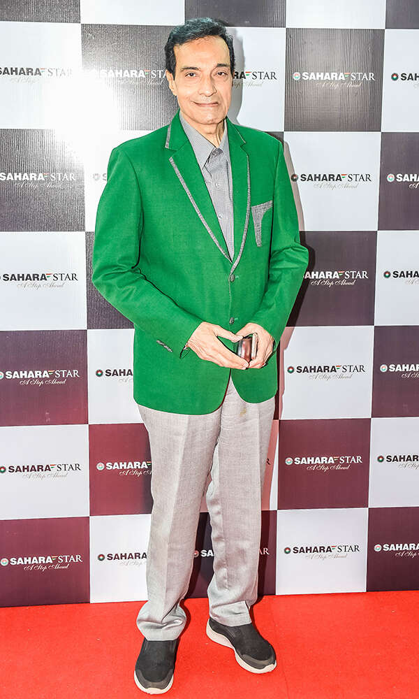 Dheeraj Kumar Wallpapers
