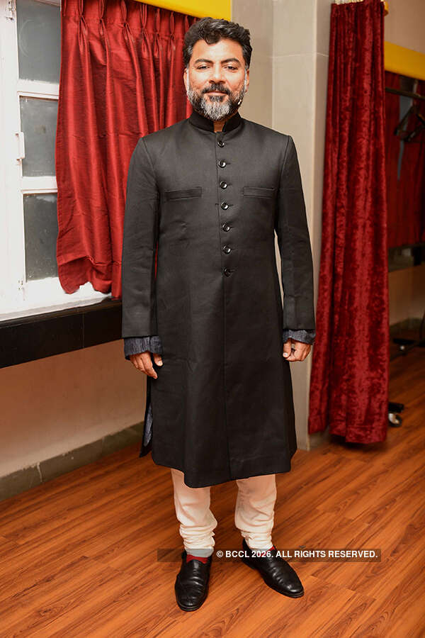 Danish Husain Photos