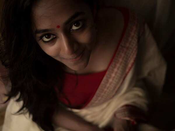 Santhy Balachandran Pictures