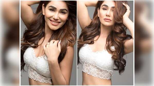 Tu Sooraj Main Saanjh Piyaji's Kangna Sharma looks sultry in the latest Instagram picture