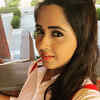 Article image for: <i class="tbold">reminiscing</i> her college days