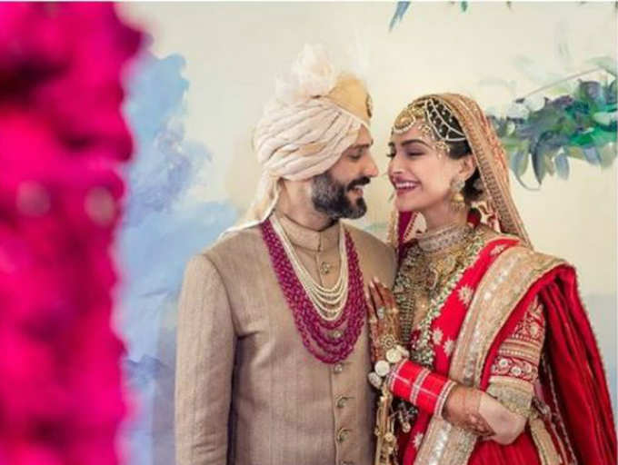 Sonam Kapoor thanks everyone who made her wedding special with an adorable post