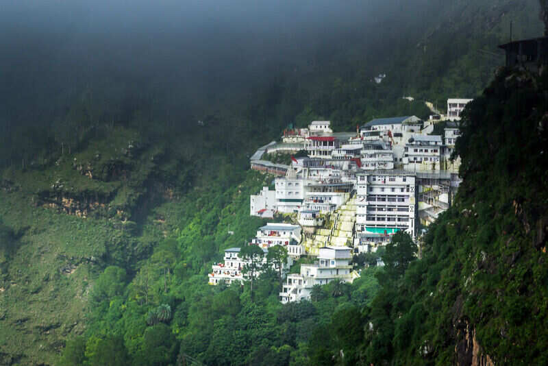 A 7 km alternate route to Vaishno Devi Temple thrown open for pilgrims