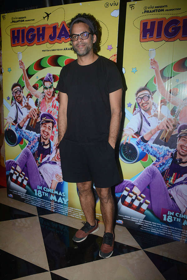 Vikramaditya Motwane Wallpapers