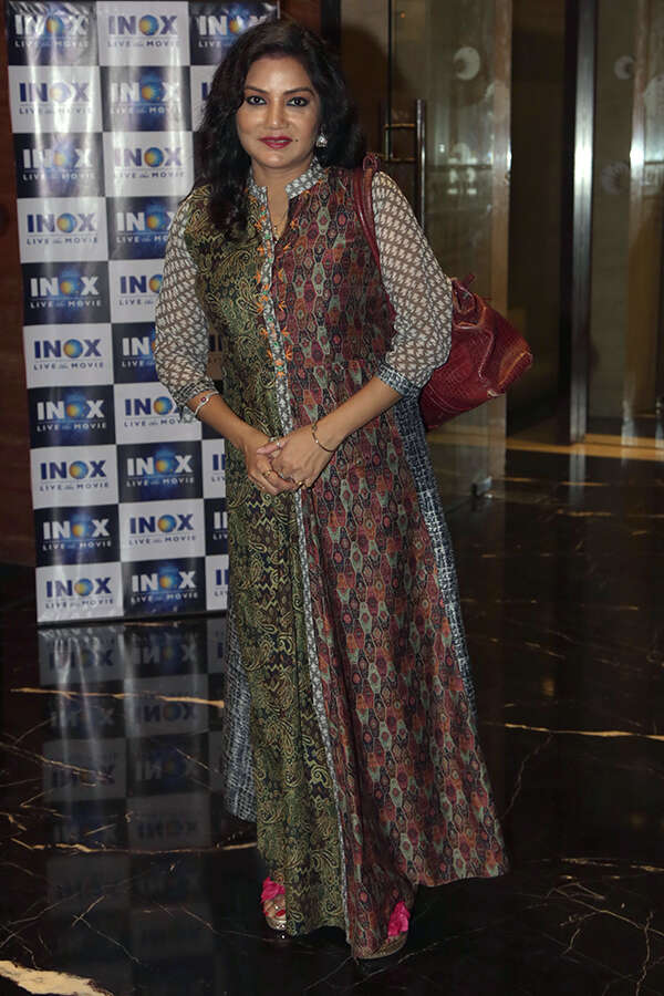 Dolon Roy Stills