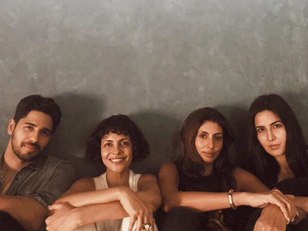 Zoya Images