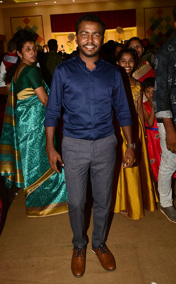 Vishnu Unnikrishnan Photos