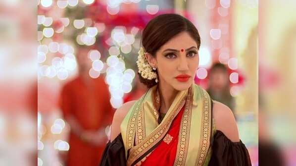 Playing a baddie on Ishqbaaz