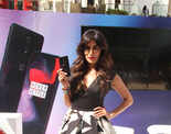 Chitrangada Singh unveils OnePlus 6 smartphones