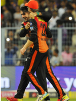 Rashid Khan has been an absolute delight to watch on the field. Whether its bowling, or even taking amazing catches on the boundary, he is always keen to contribute for his team. Here he is seen discussing with Captain Kane Williamson