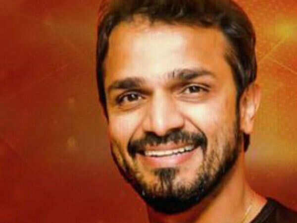 Vijay Raghavendra Photos