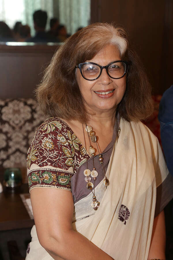 Dolly Basu Images
