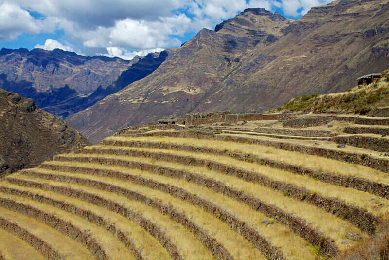 Sacred Valley & Incan Ruins 