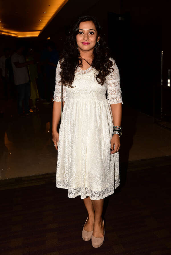 Poojitha Menon Wallpapers