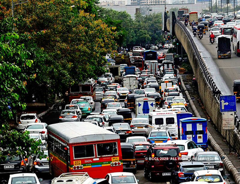 Mumbai braces for heavy rains, waterlogging in many areas