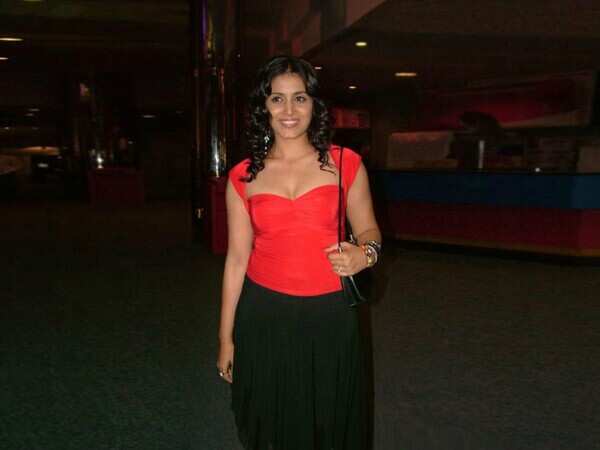 Sonali Kulkarni Photos
