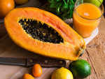 Papaya and lemon juice to prevent aging