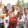 Article image for: Sanjay Dutt meets <i class="tbold">acid attack survivors</i> in Lucknow